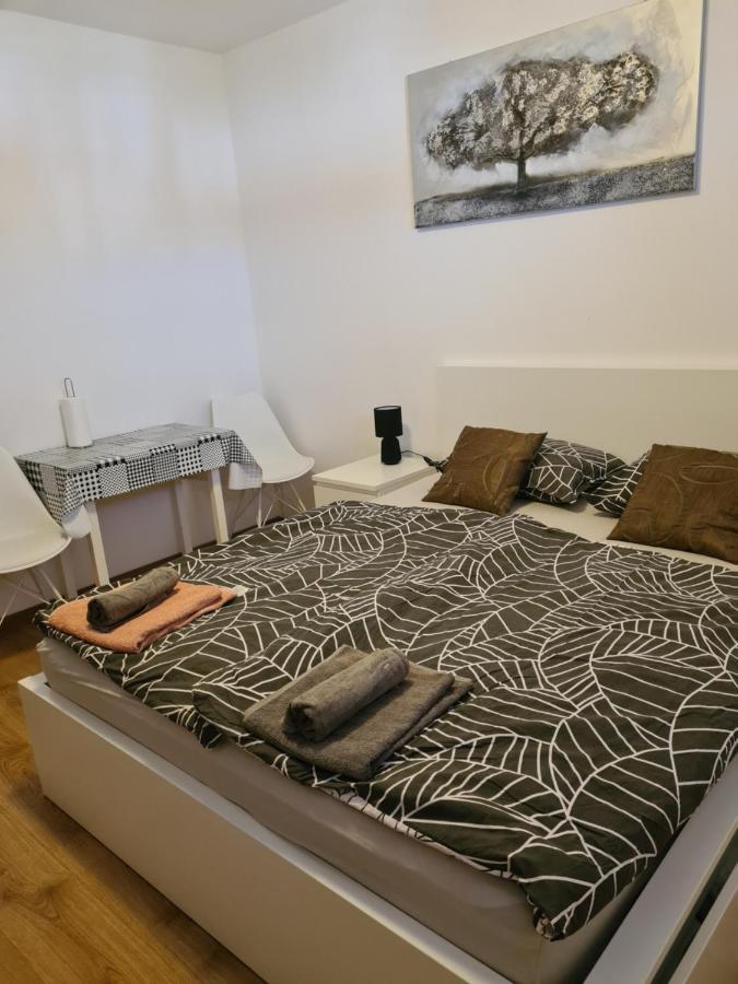 שילו Apartments Petrovic מראה חיצוני תמונה