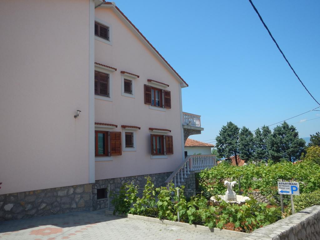 שילו Apartments Petrovic מראה חיצוני תמונה
