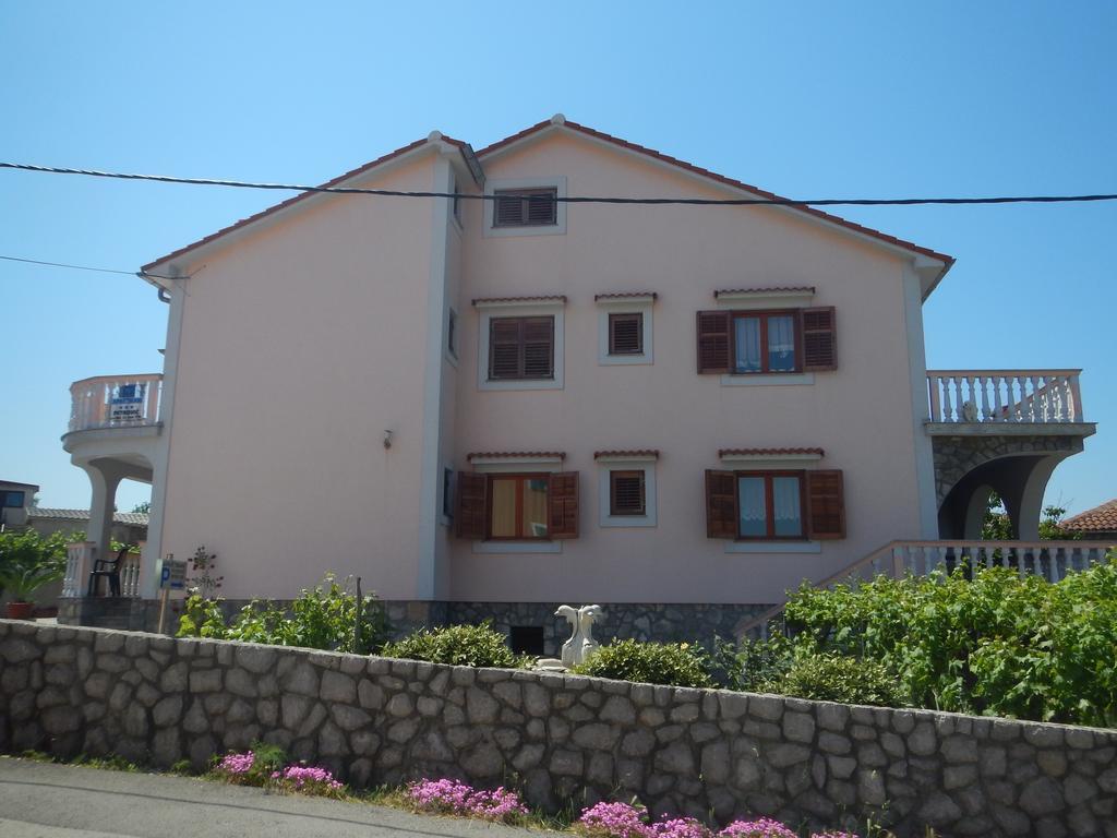 שילו Apartments Petrovic מראה חיצוני תמונה