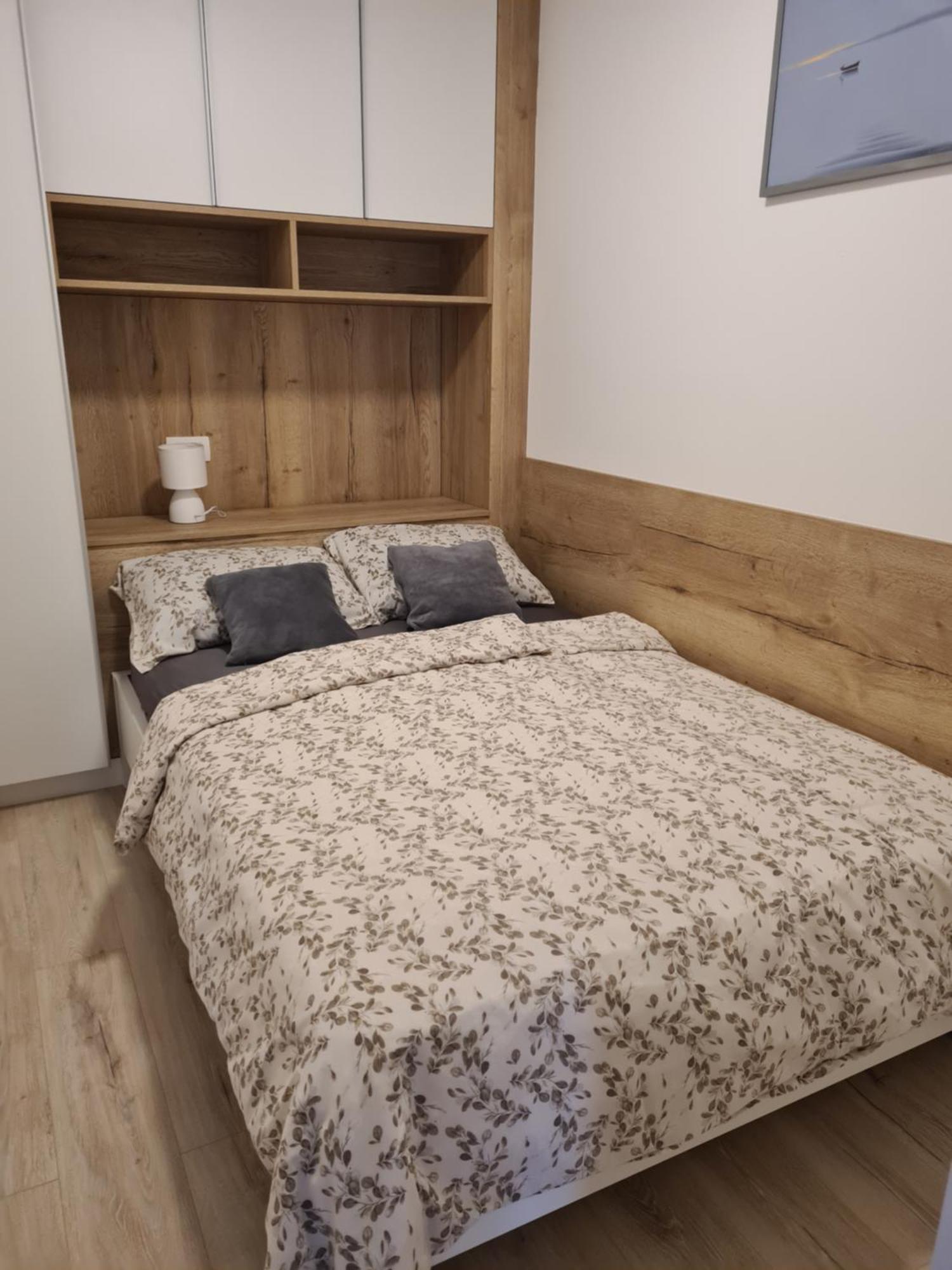 שילו Apartments Petrovic מראה חיצוני תמונה