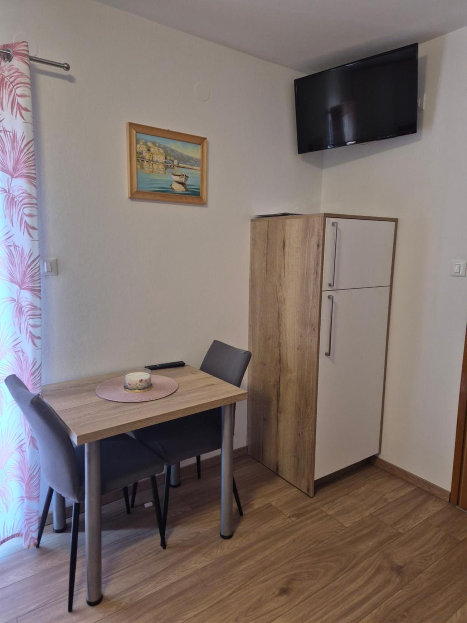 שילו Apartments Petrovic מראה חיצוני תמונה