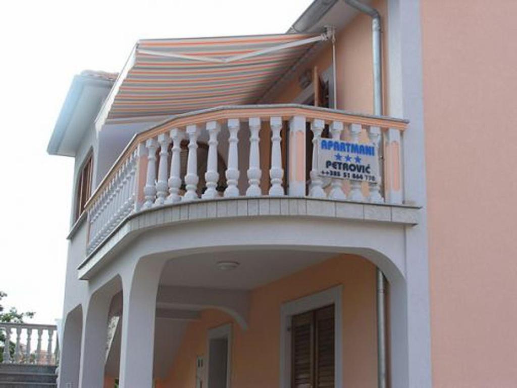 שילו Apartments Petrovic מראה חיצוני תמונה